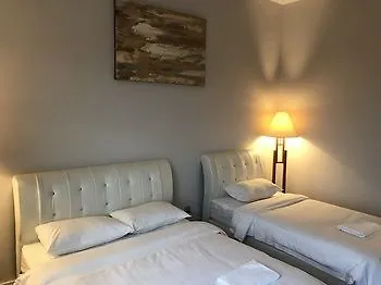 Sunset Seaview Vacation Condos @ Imago Shopping Mall Kota Kinabalu 3*,