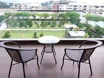 Sunset Seaview Vacation Condos @ Imago Shopping Mall Kota Kinabalu Malezya
